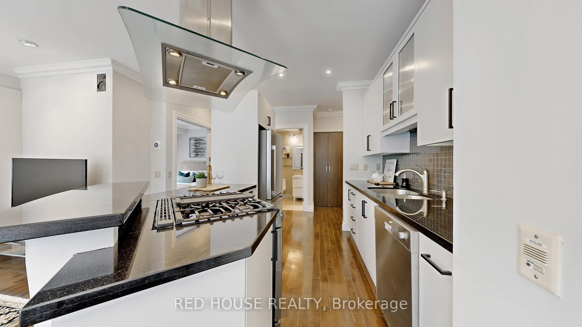 2 Bedrooms Condo at 890 Sheppard, Toronto For sale