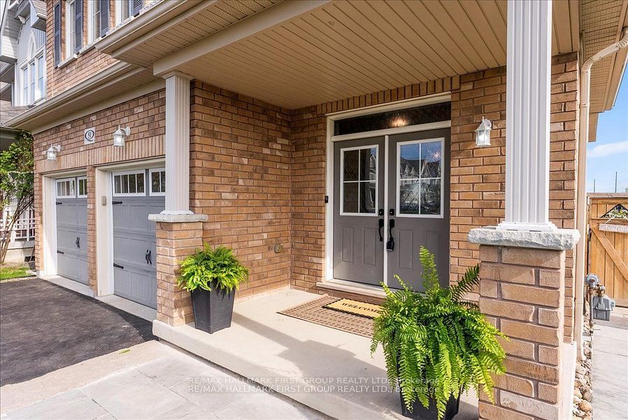 51 Richard Davies Crescent