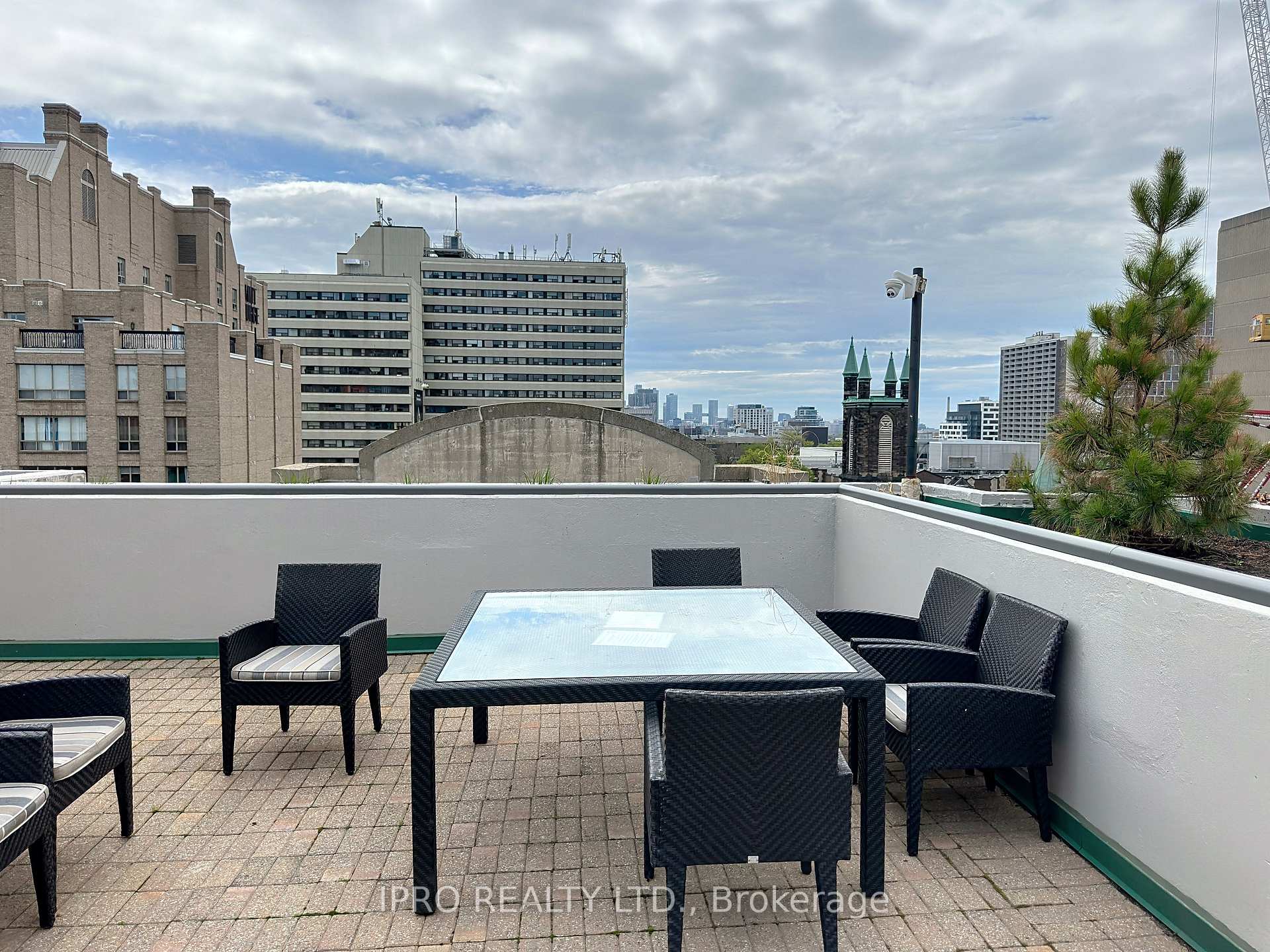 1 Bedroom Condo at 95 Prince Arthur, Toronto For sale
