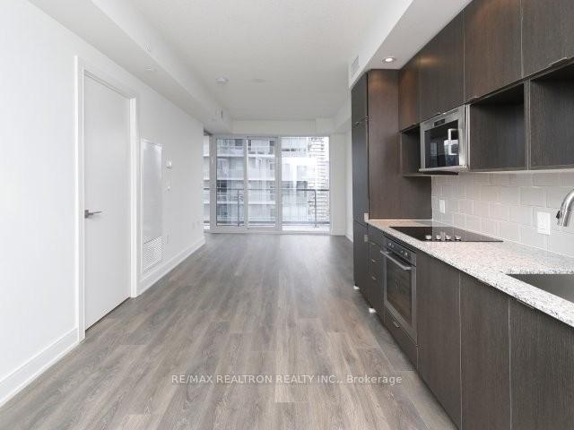 2 Bedrooms Condo at 89 McGill, Toronto For sale
