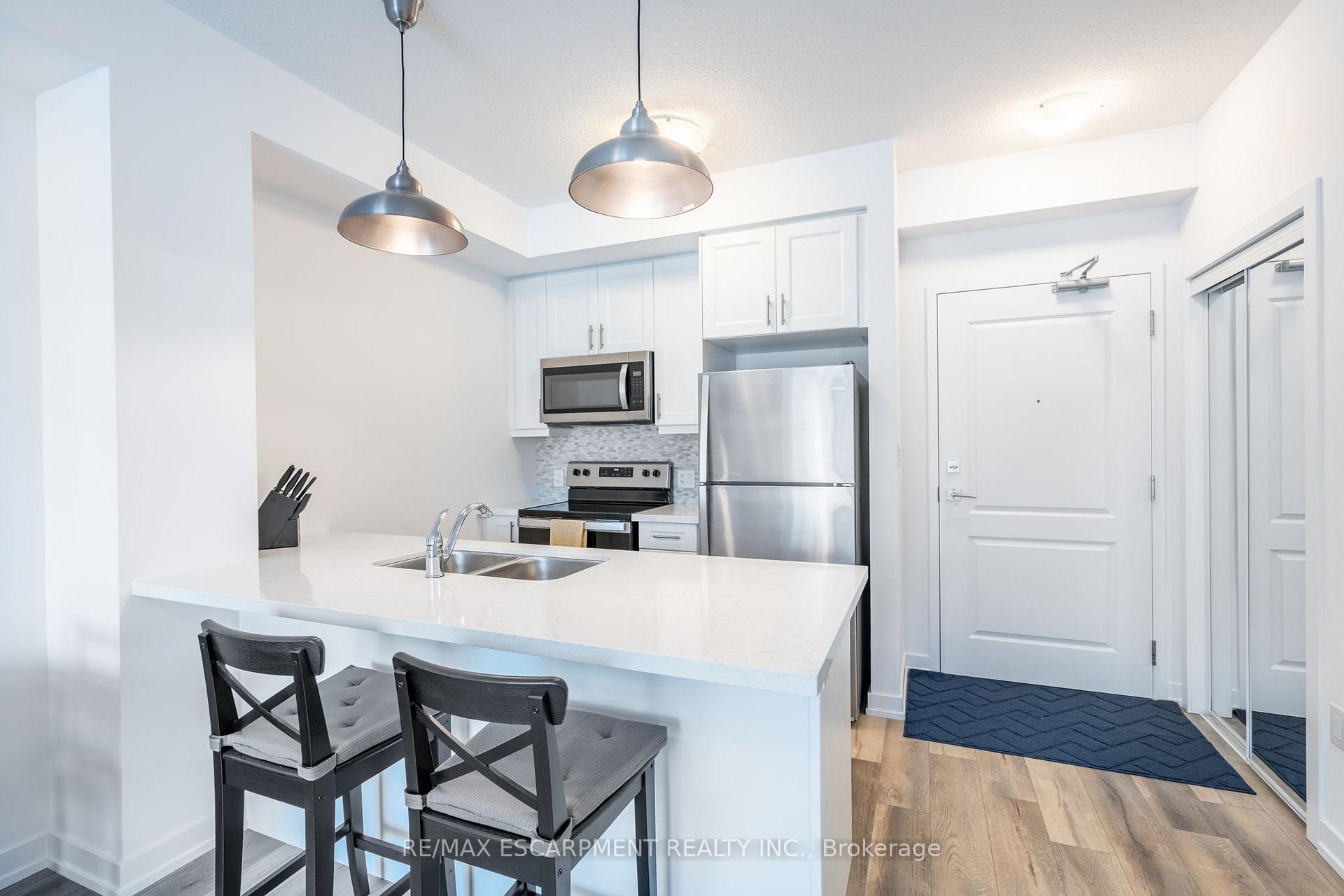 1 Bedroom Condo at 470 Dundas, Hamilton For sale
