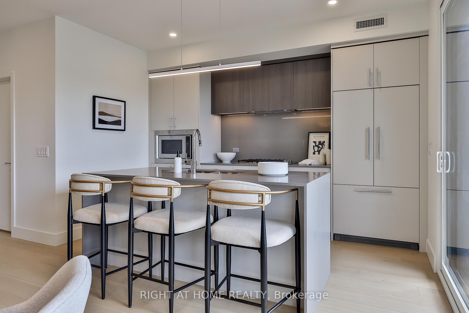 2 Bedrooms Condo at 2343 Gerrard, Toronto For sale