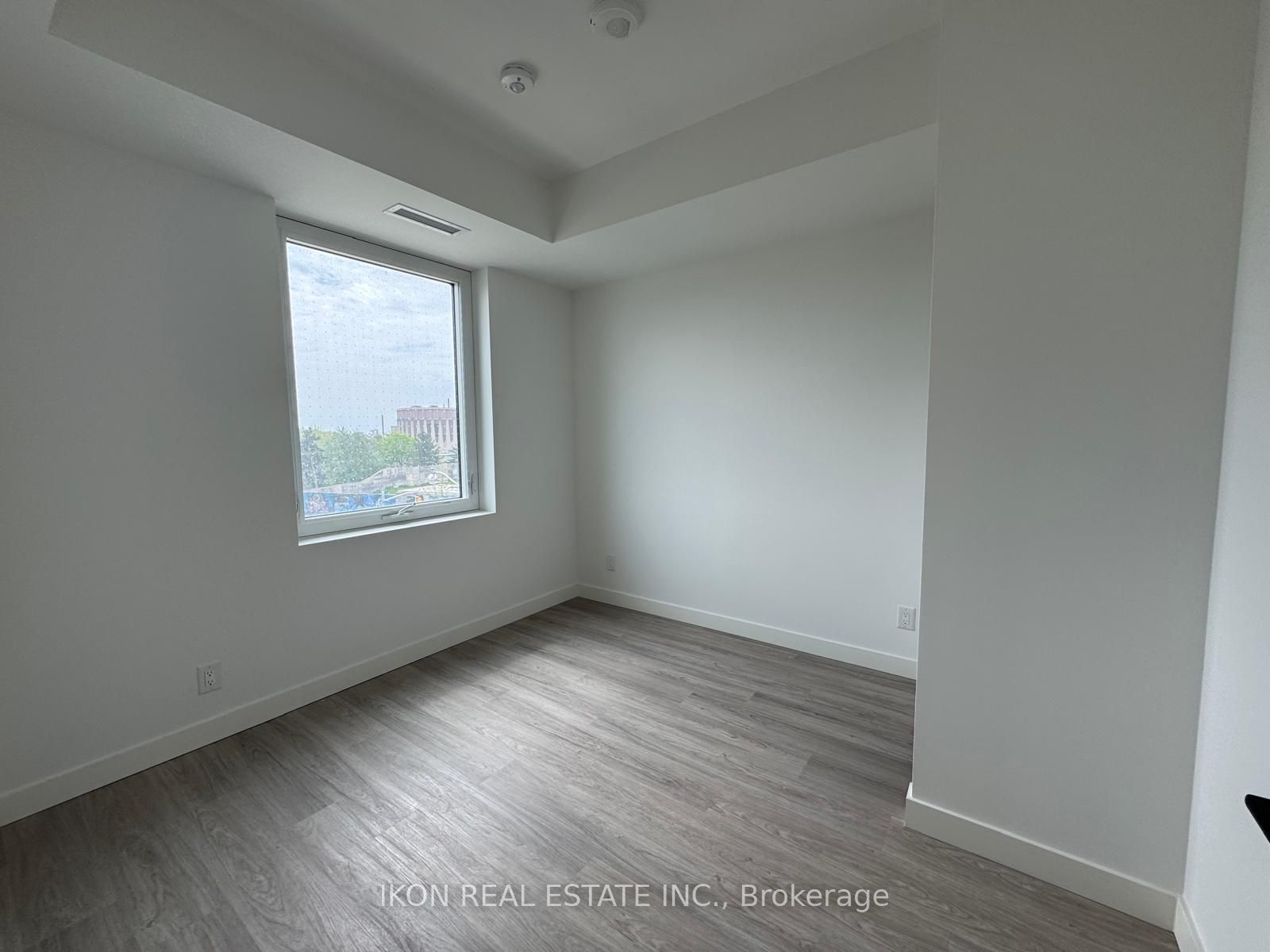 1555 Queen Street, #312