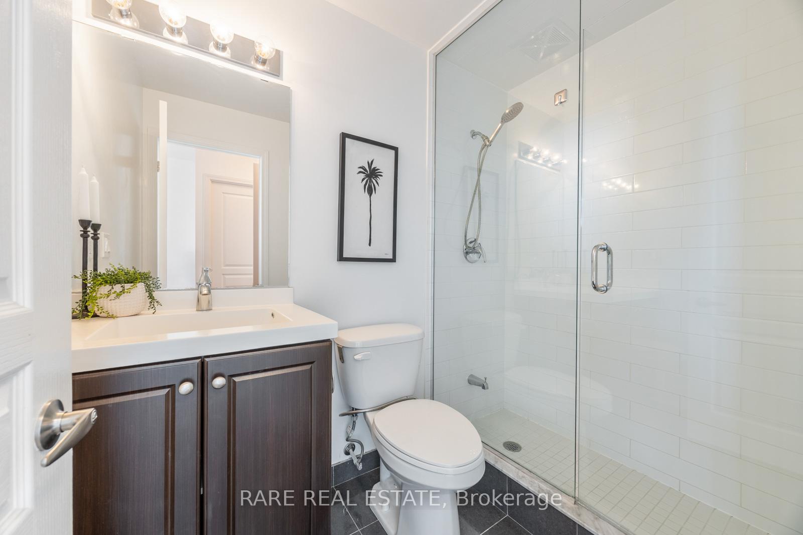 2 Bedrooms Condo at 2230 Lake Shore, Toronto For sale