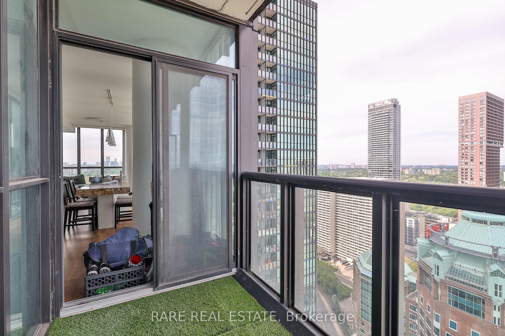 101 Charles Street E, #3210