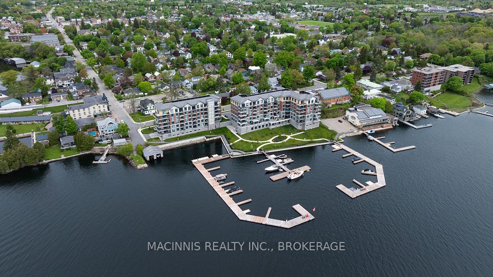 #218 - 129 South Street, Gananoque, ON K7G 0B1