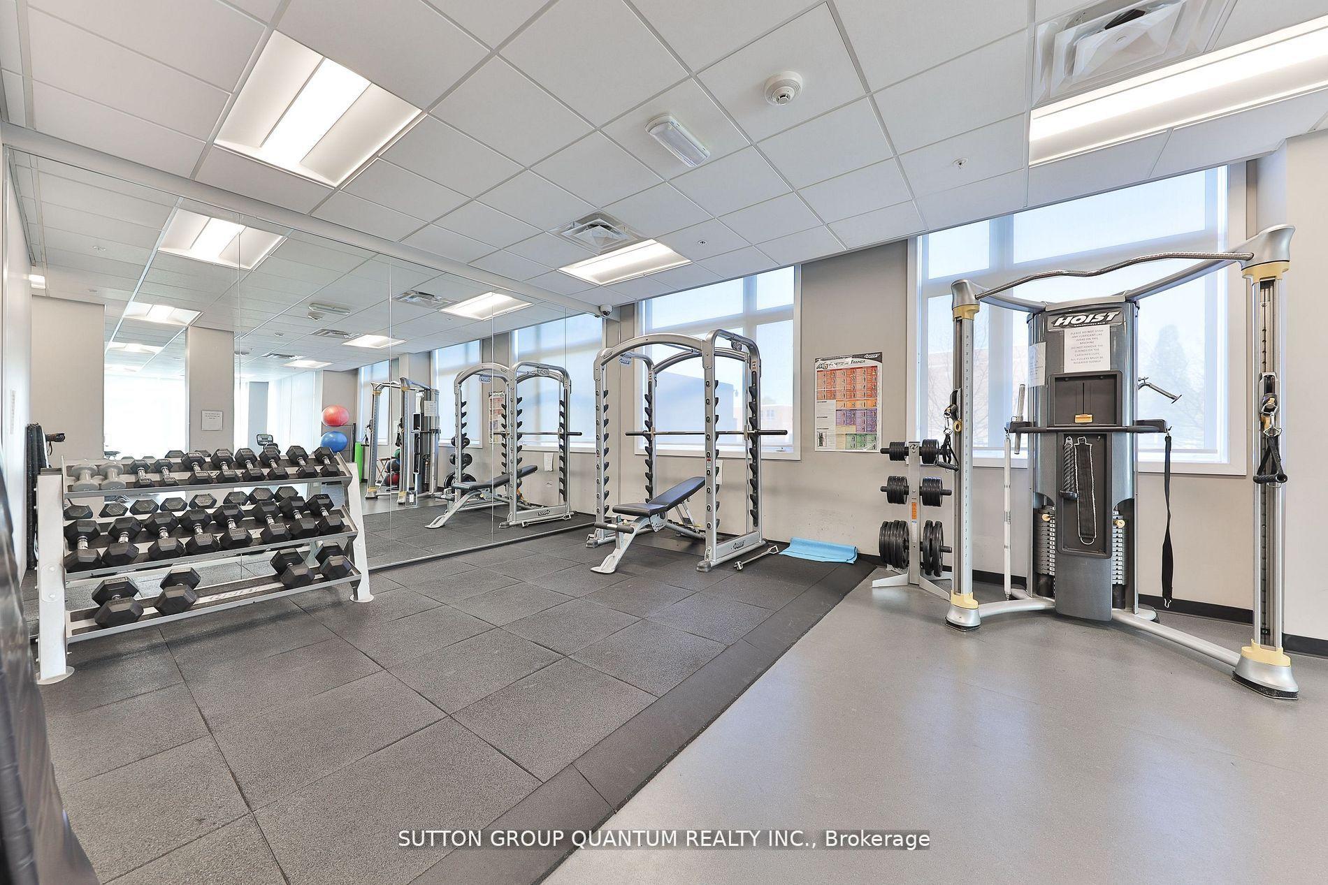 2 Bedrooms Condo at 457 Plains, Burlington For sale