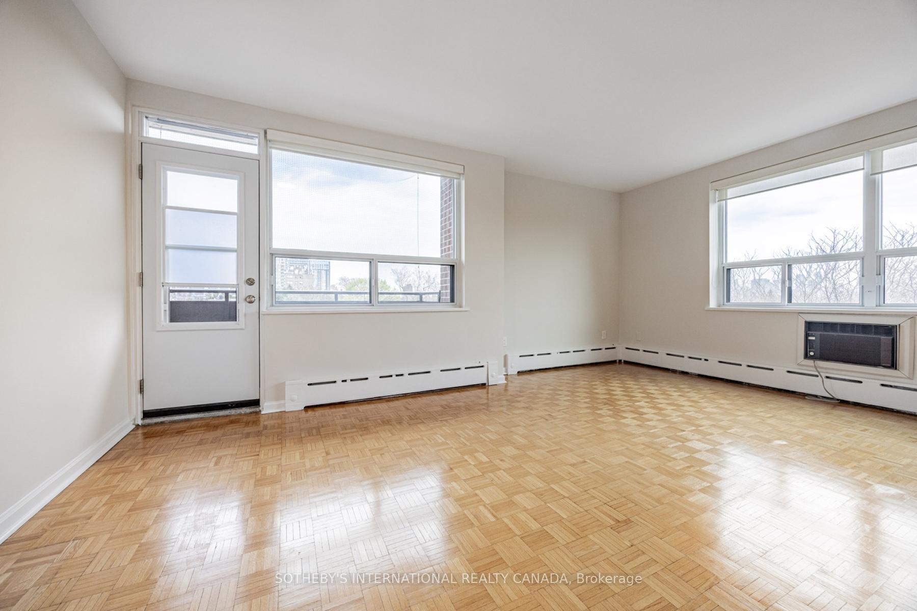 1 Bedroom Co-op at 78 Warren,  Toronto For sale