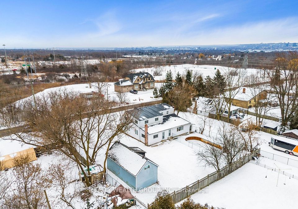 322 Old Guelph