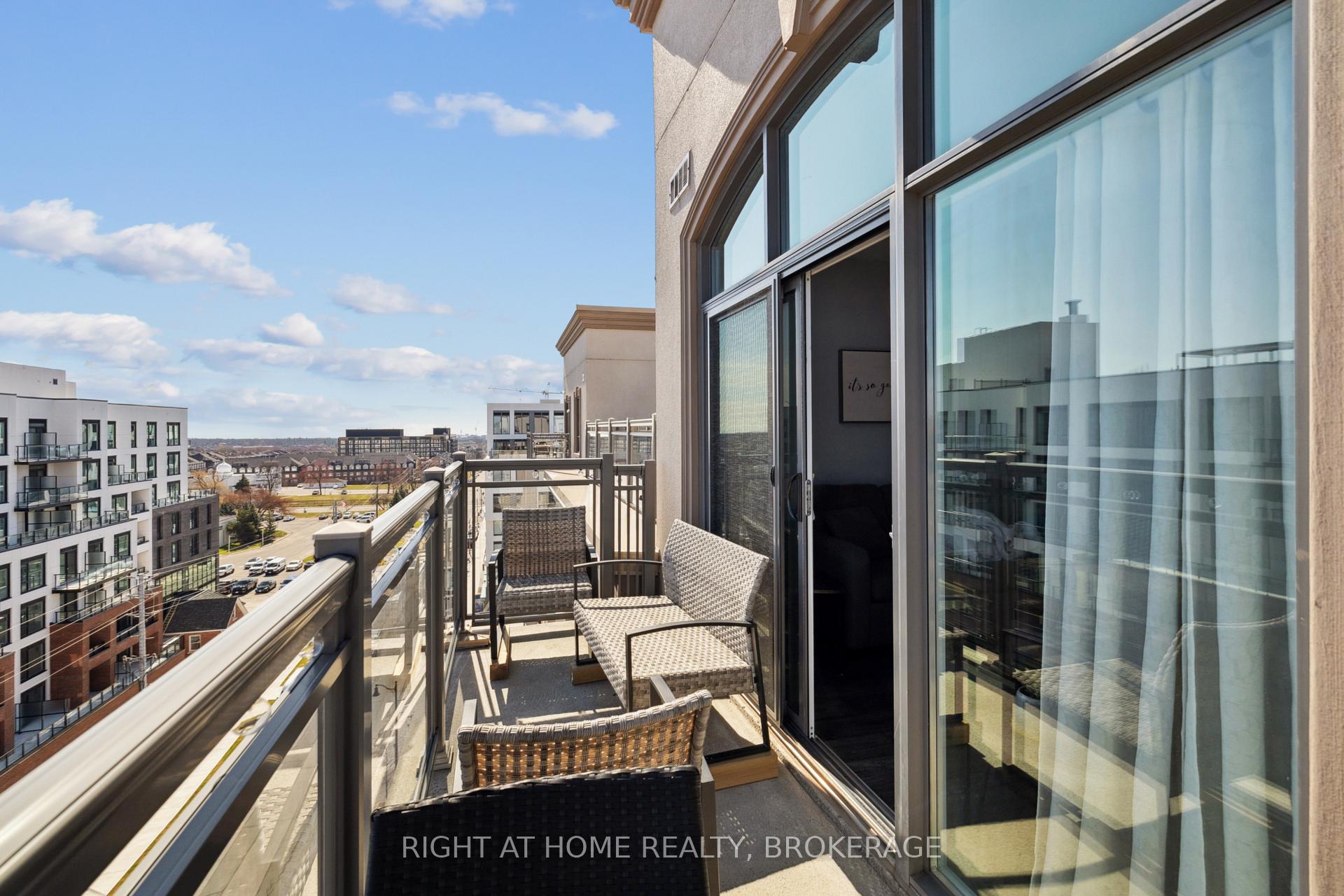 1 Bedroom Condo at 2486 Old Bronte, Oakville For sale