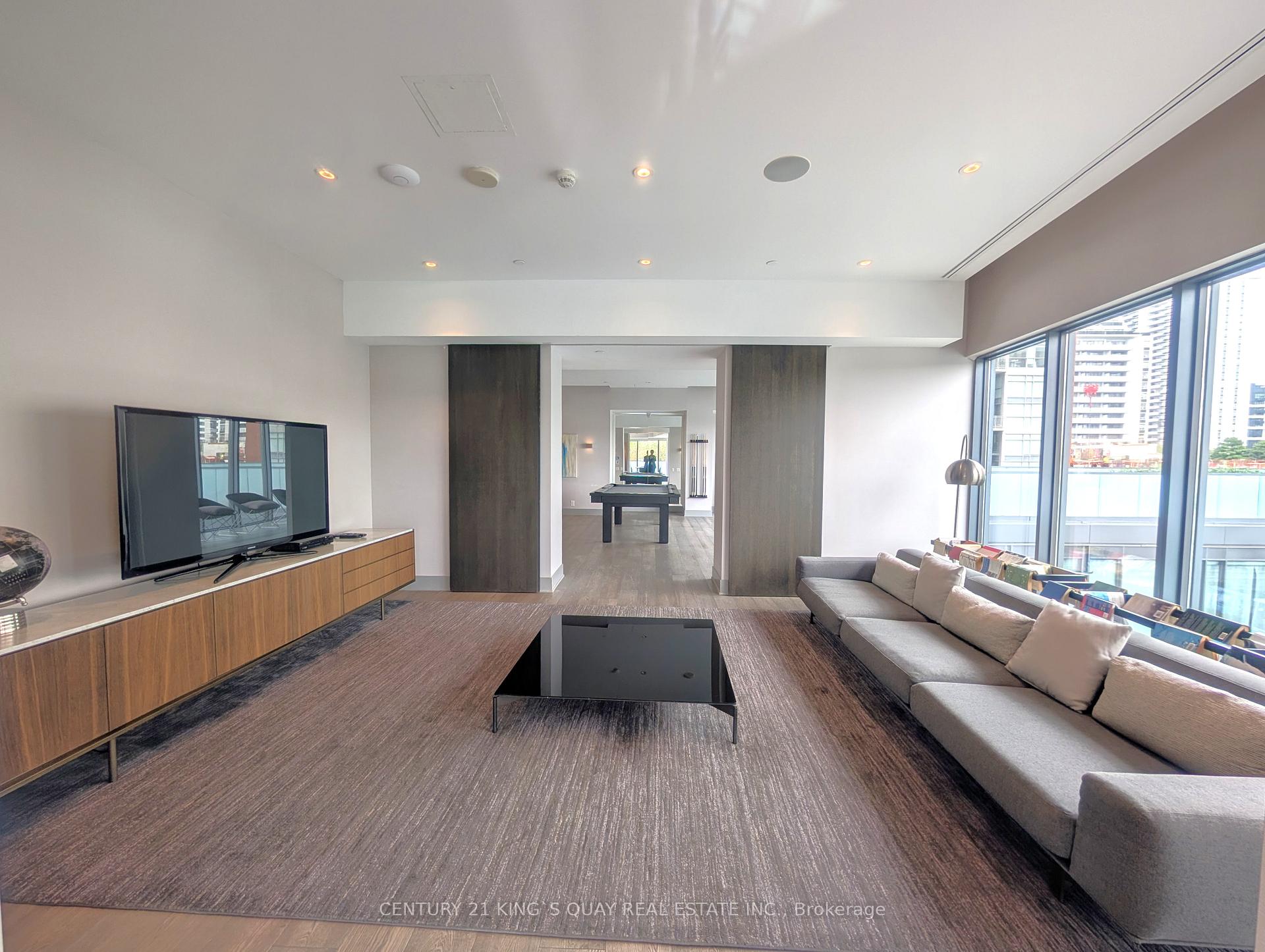 1 Bedroom Condo at 1815 Yonge, Toronto For sale