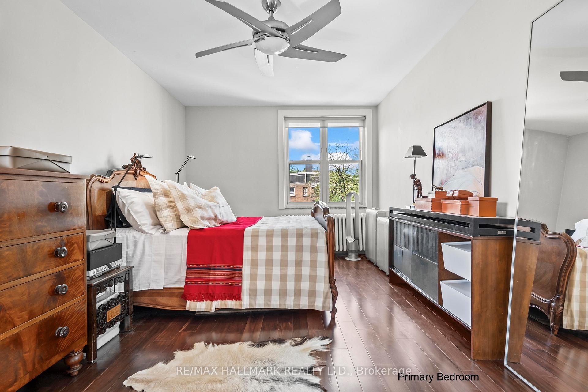 2 Bedrooms Co-op at 2603 Bathurst, Toronto For sale
