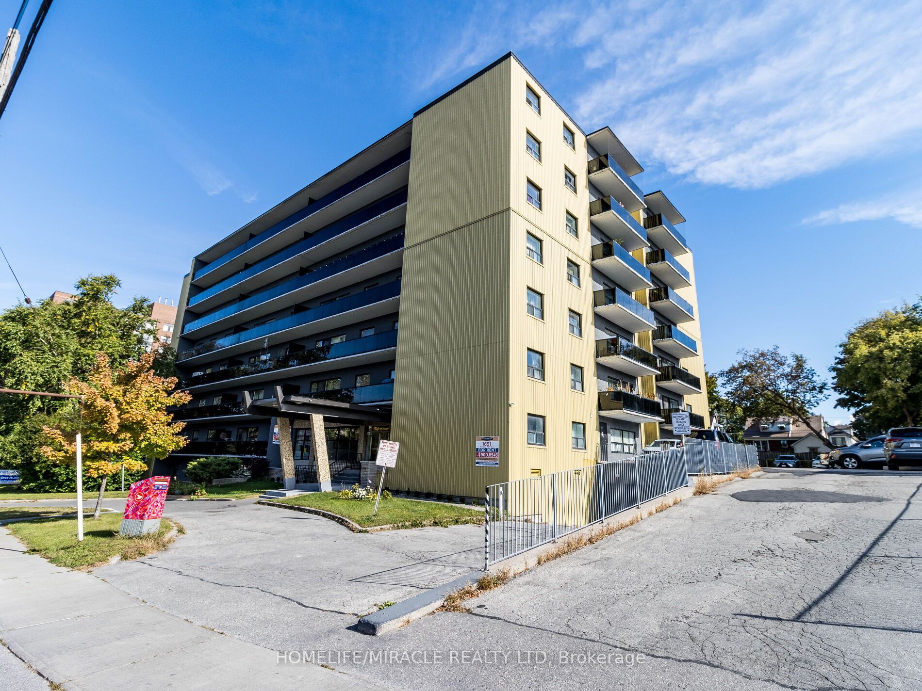 1651 Victoria Park Avenue, #509