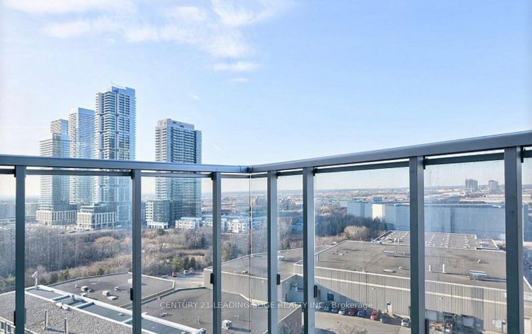 2 Bedrooms Condo at 2908 Hwy 7, Vaughan For sale