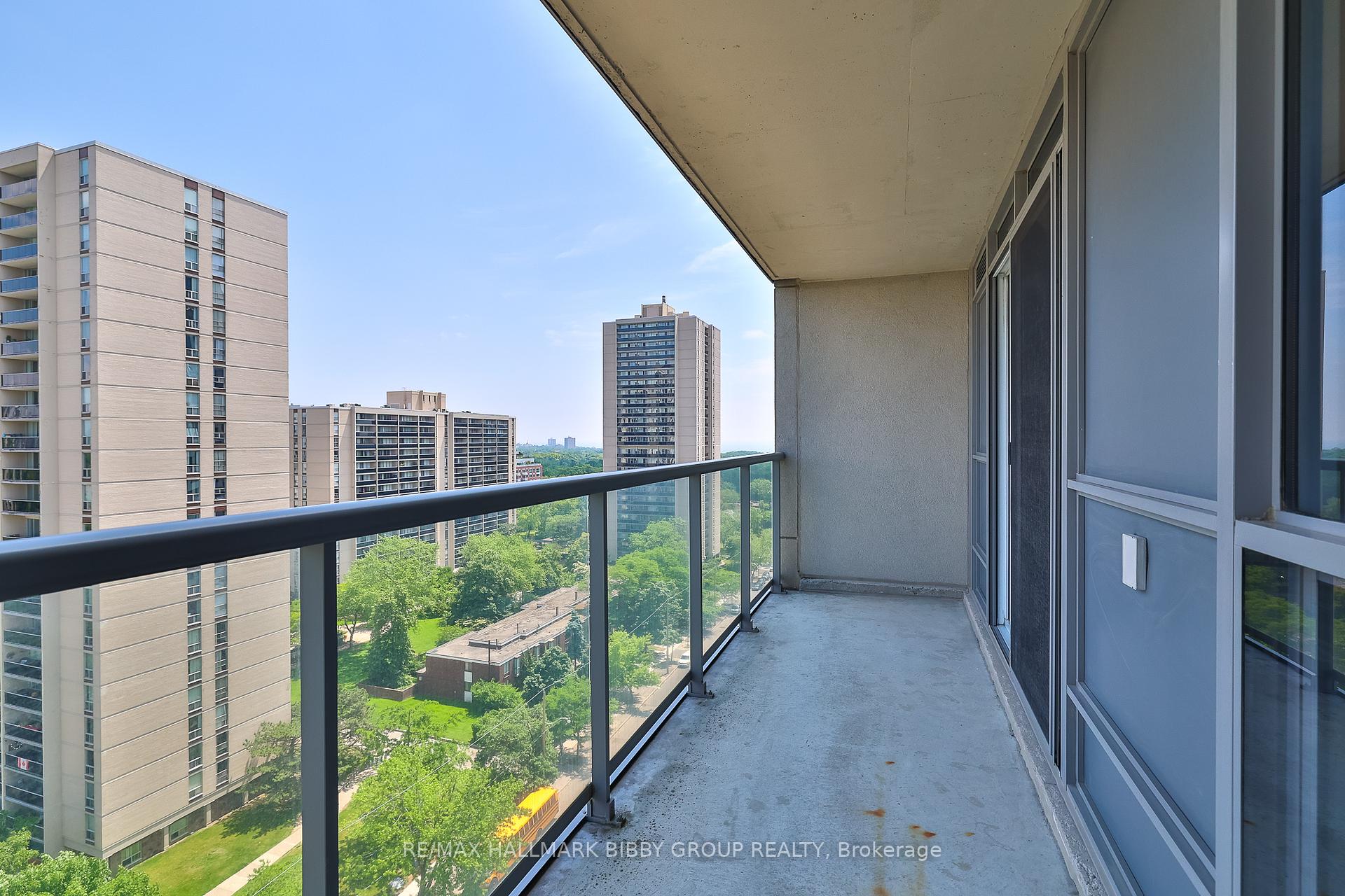 1 Bedroom Condo at 70 High Park, Toronto For sale