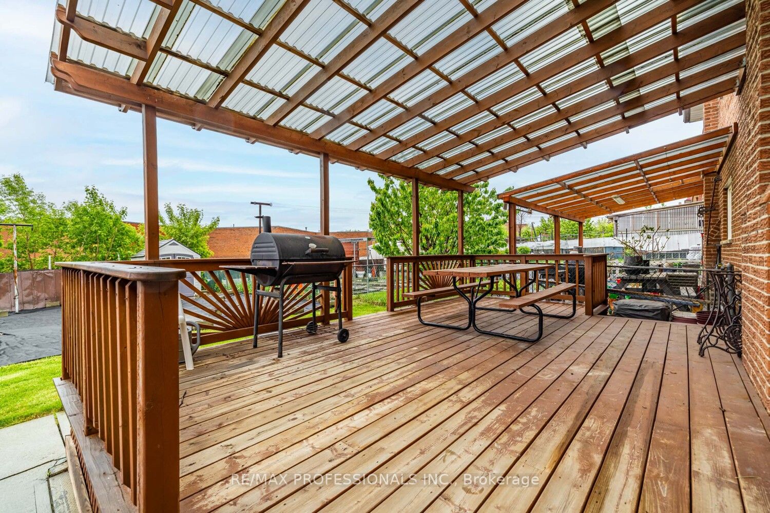 85 Blossom Crescent
