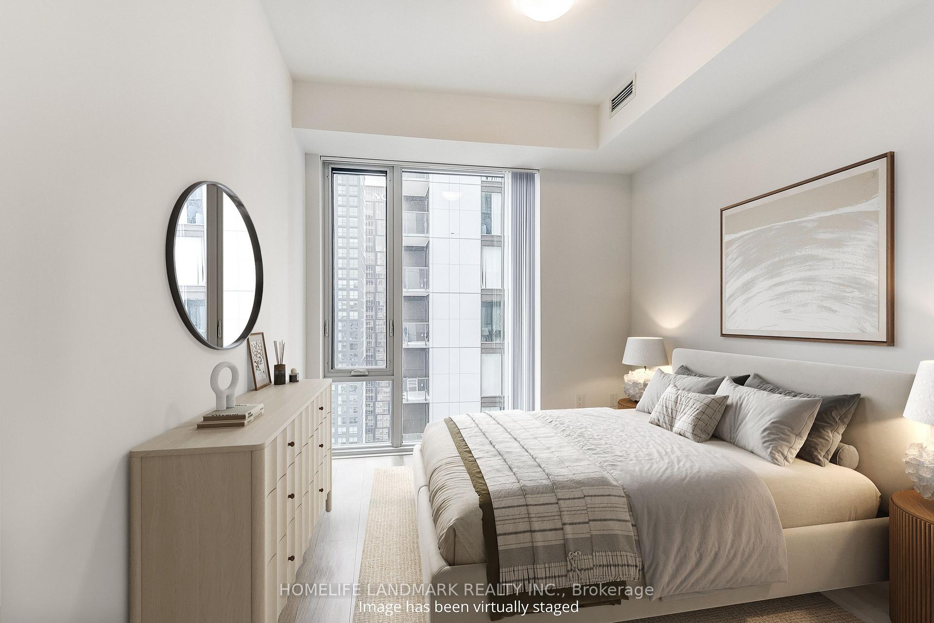3 Bedrooms Condo at 28 Widmer 3429,  Toronto For sale