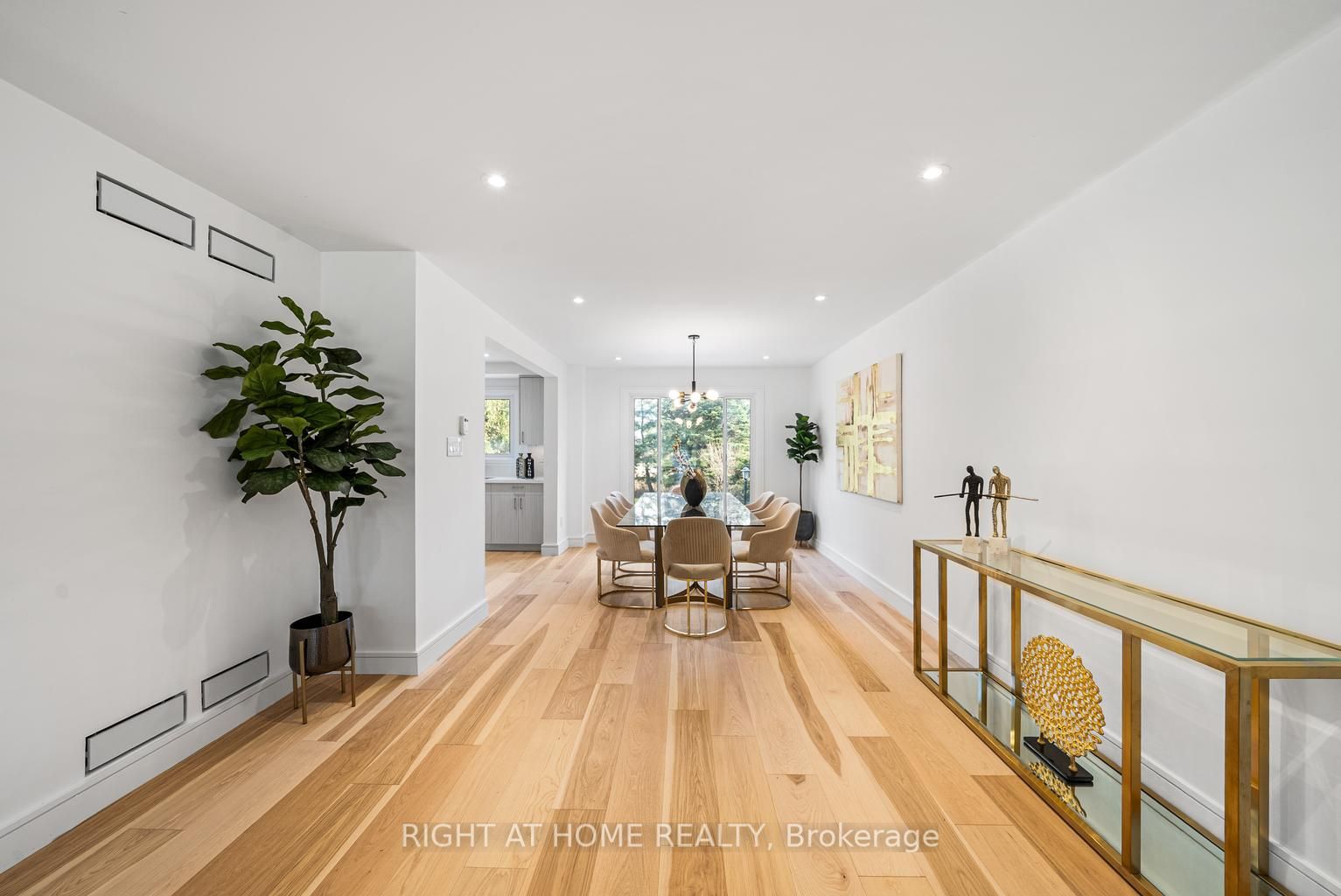 93 Pemberton Road