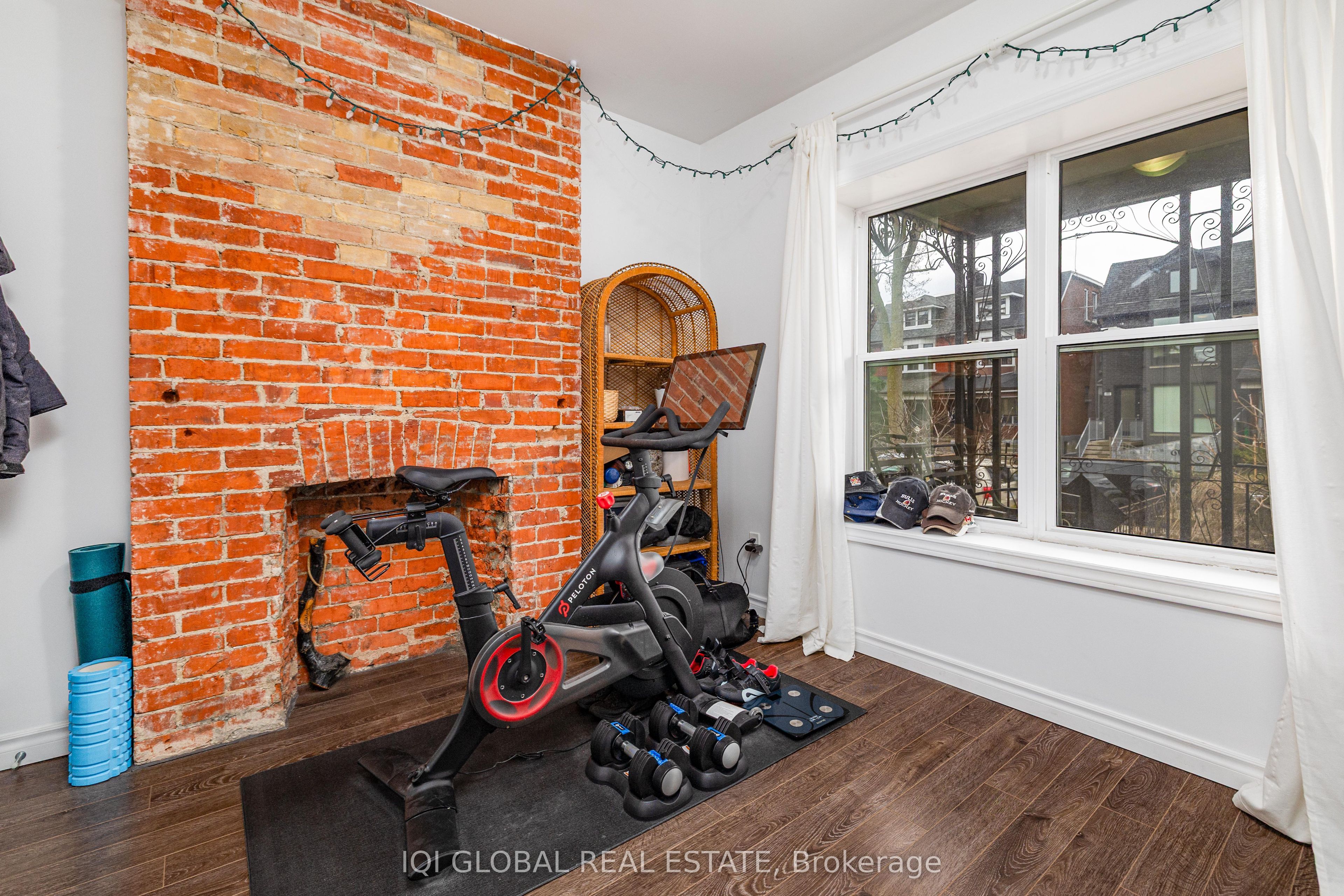 183 Grace Street, #Mainfl