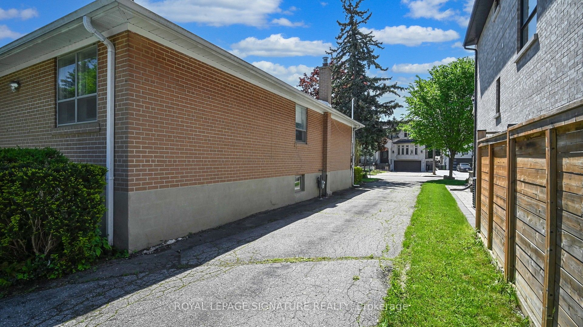 82 Northwood Drive