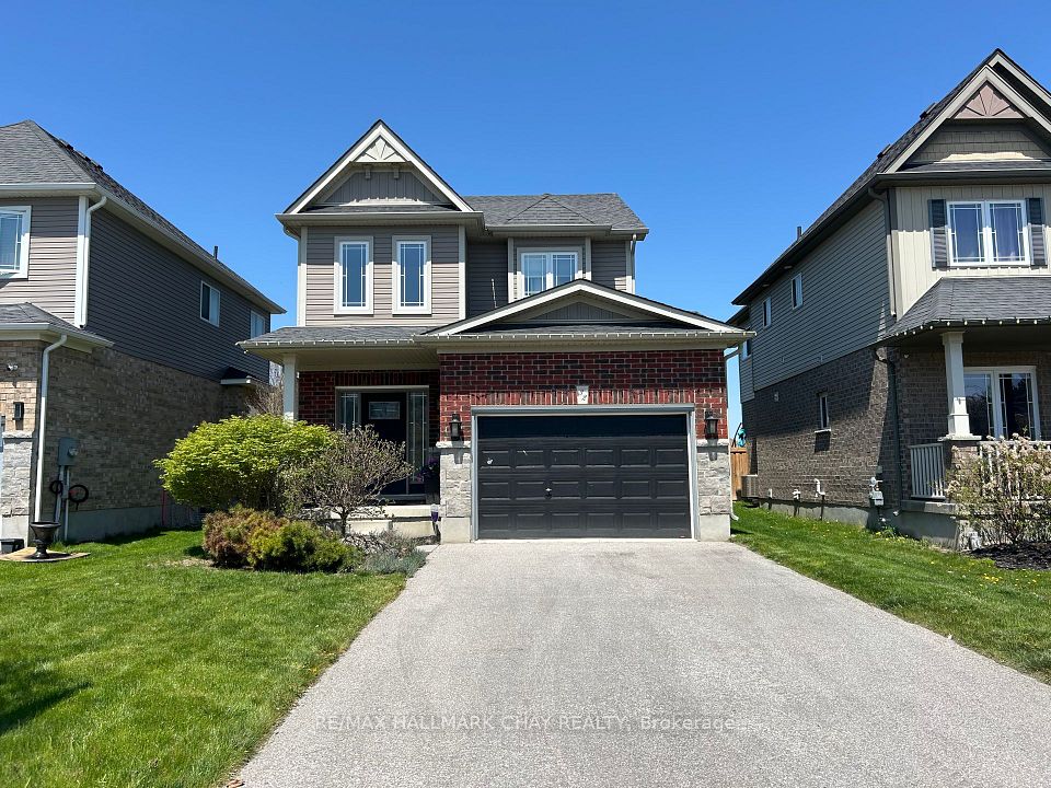 32 Burt Avenue