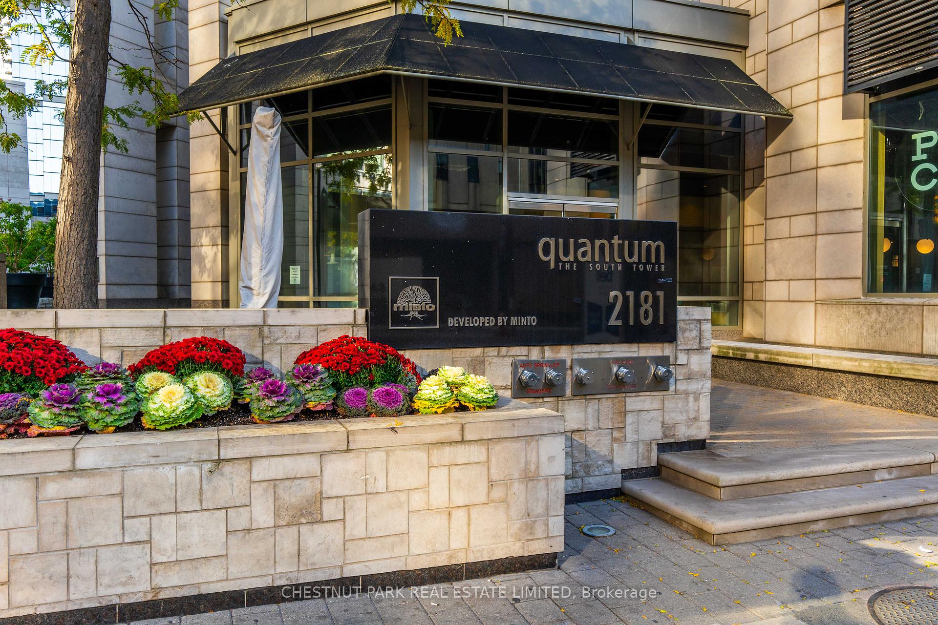 2 Bedrooms Condo at 2181 Yonge, Toronto For sale