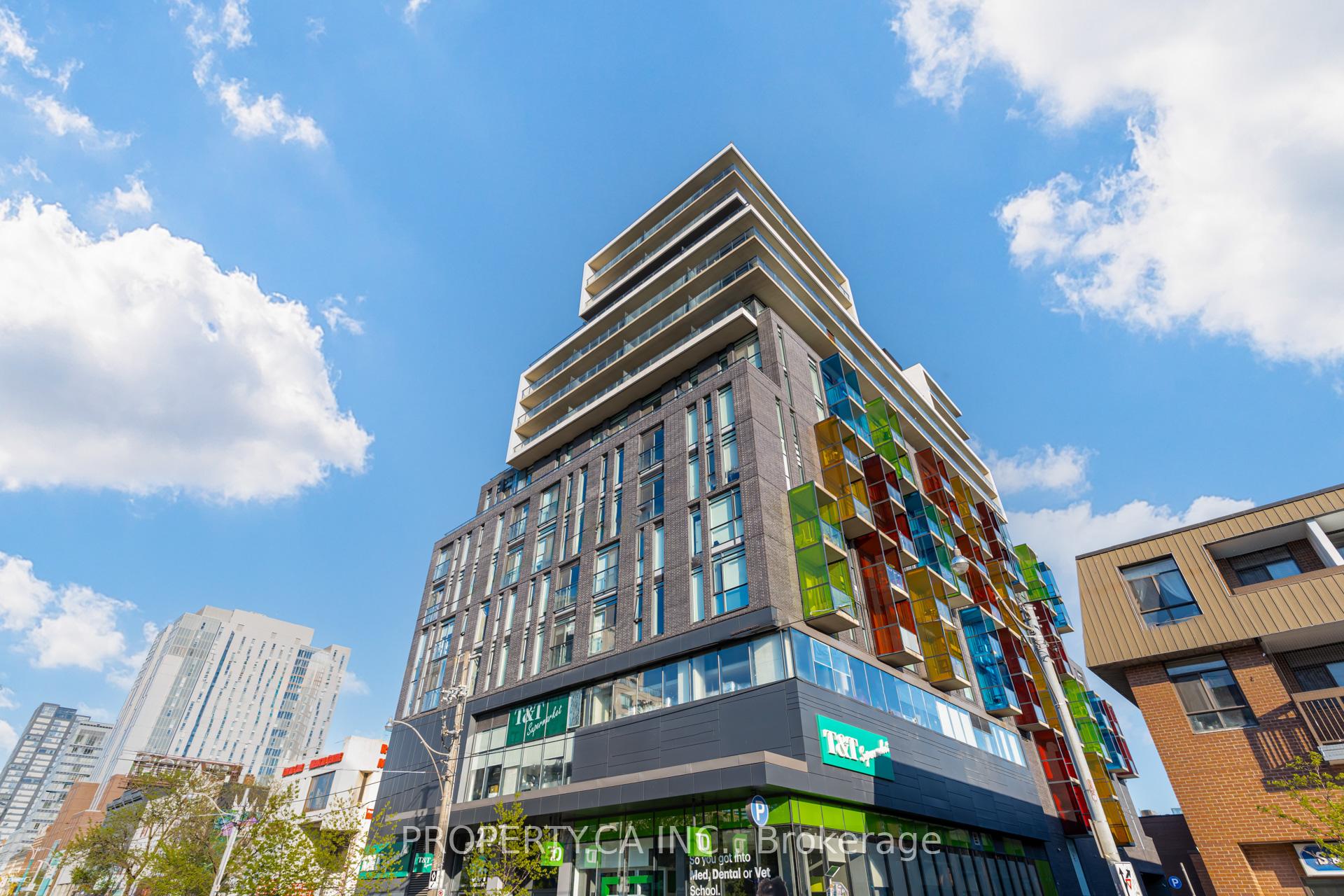 2 Bedrooms Condo at 297 College, Toronto For sale
