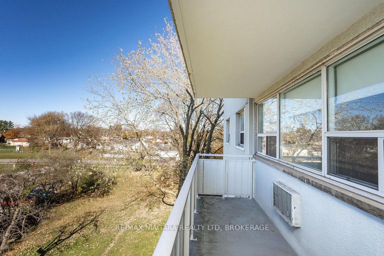 6320 Valley Way, #103
