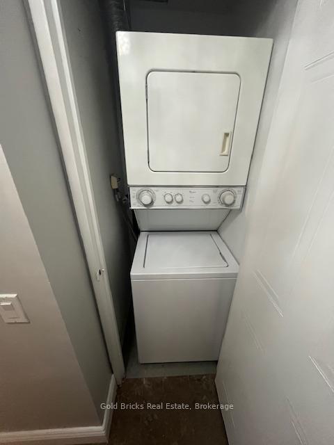 2 Bedrooms Condo at 750 Bay,  Toronto For sale