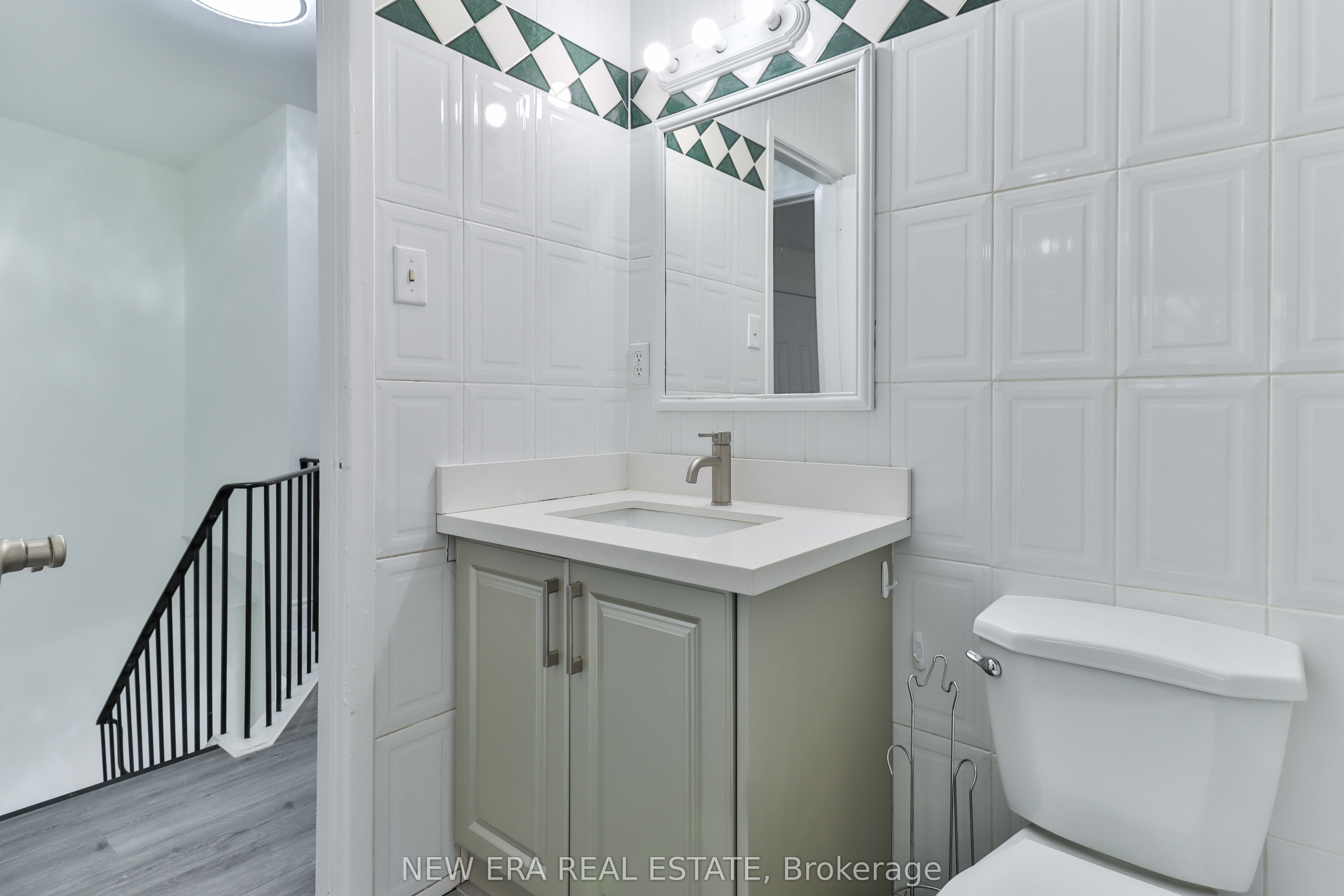2315 Bromsgrove Road, #137