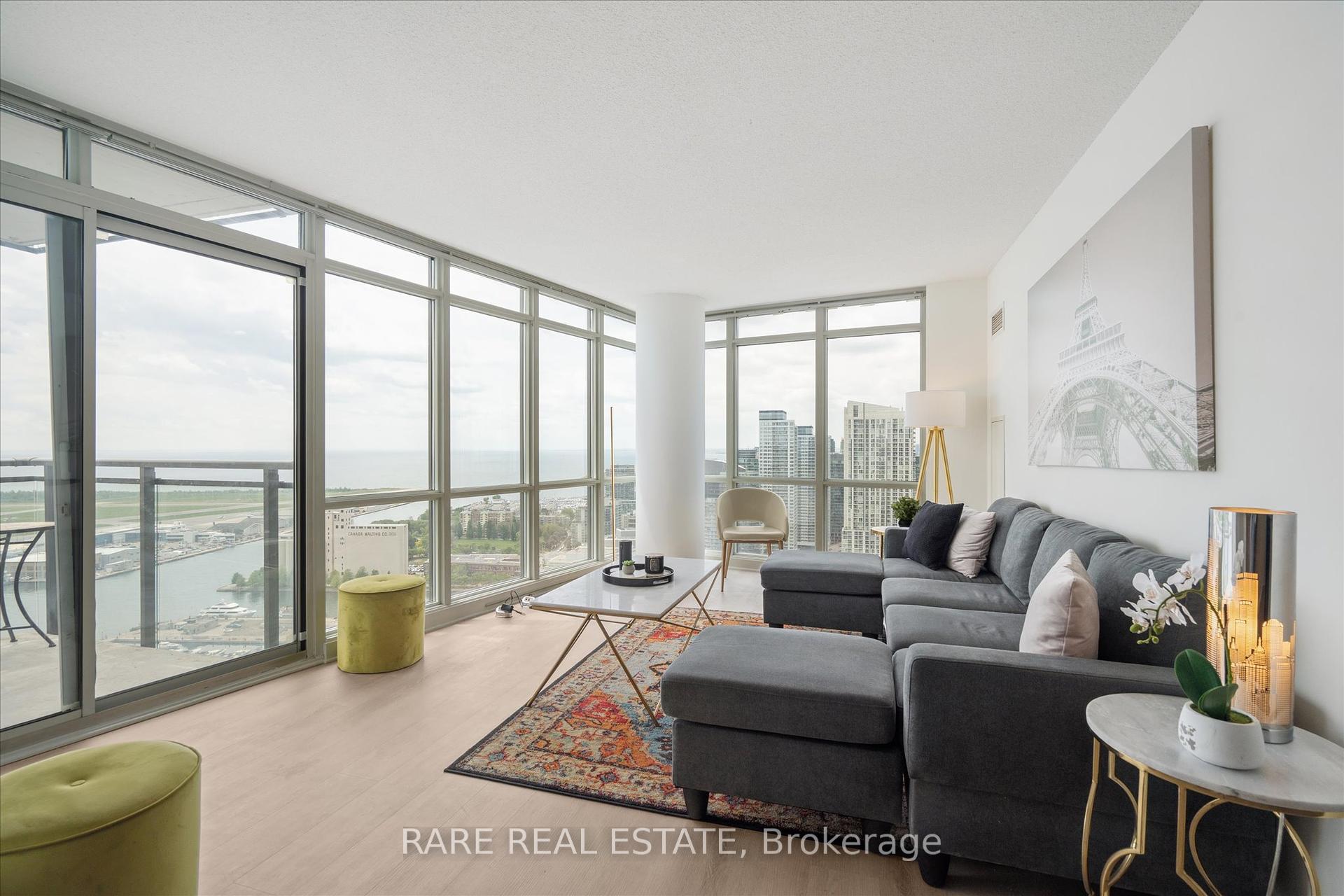 3 Bedrooms Condo at 11 Brunel, Toronto For sale
