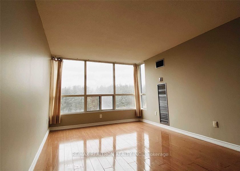 #911 - 3050 Ellesmere Road, Toronto, ON M1E 5E6
