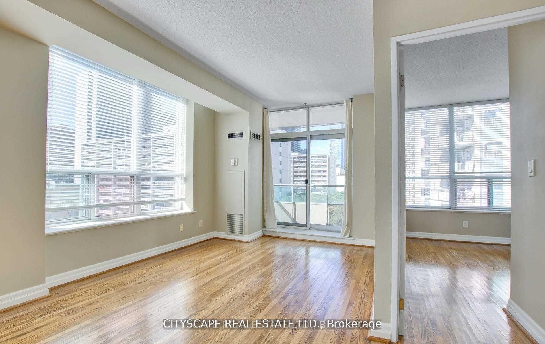 70 Alexander Street, #802