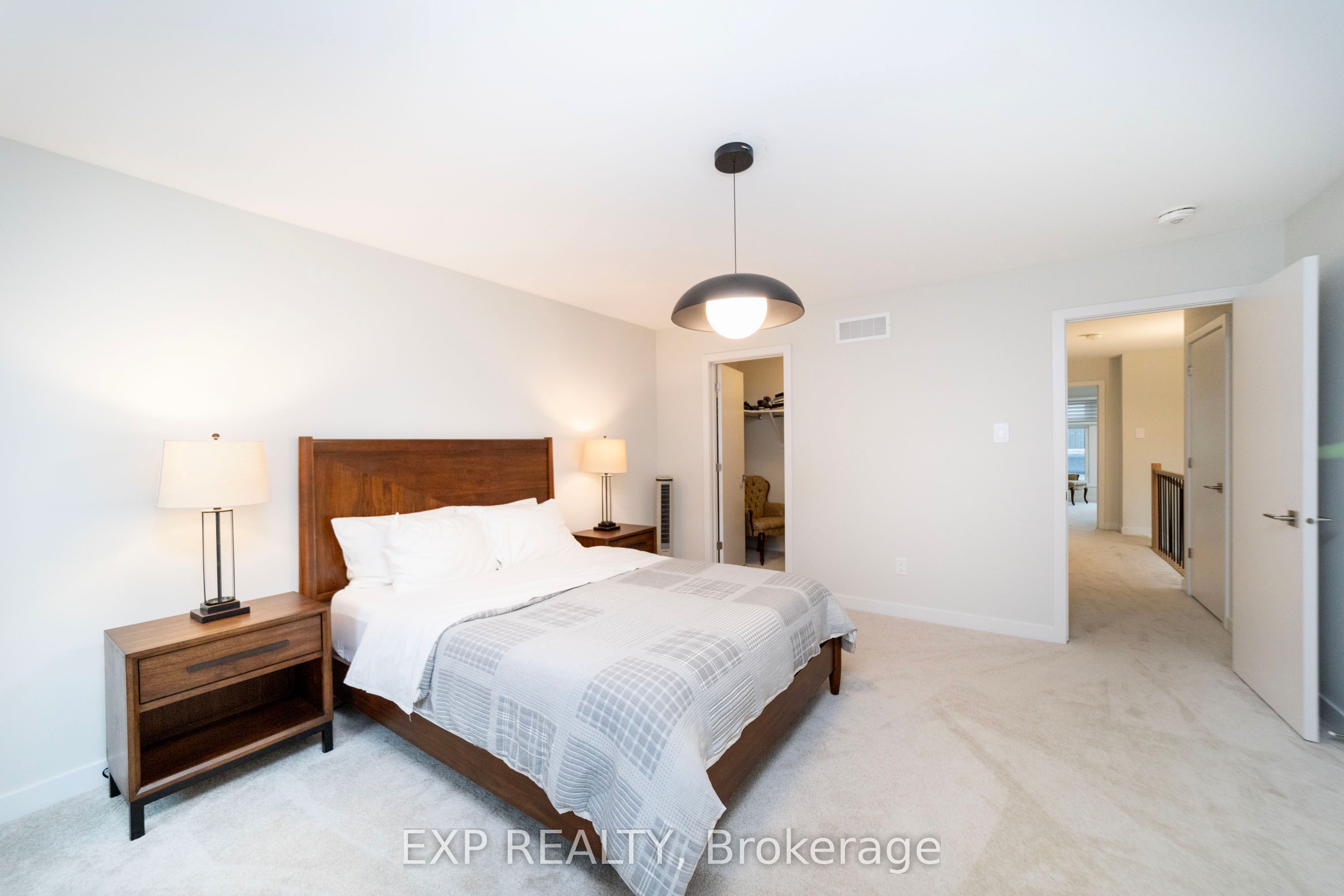 230 FINSBURY Avenue, Stittsville - Munster - Richmond 8203 - Stittsville (South)