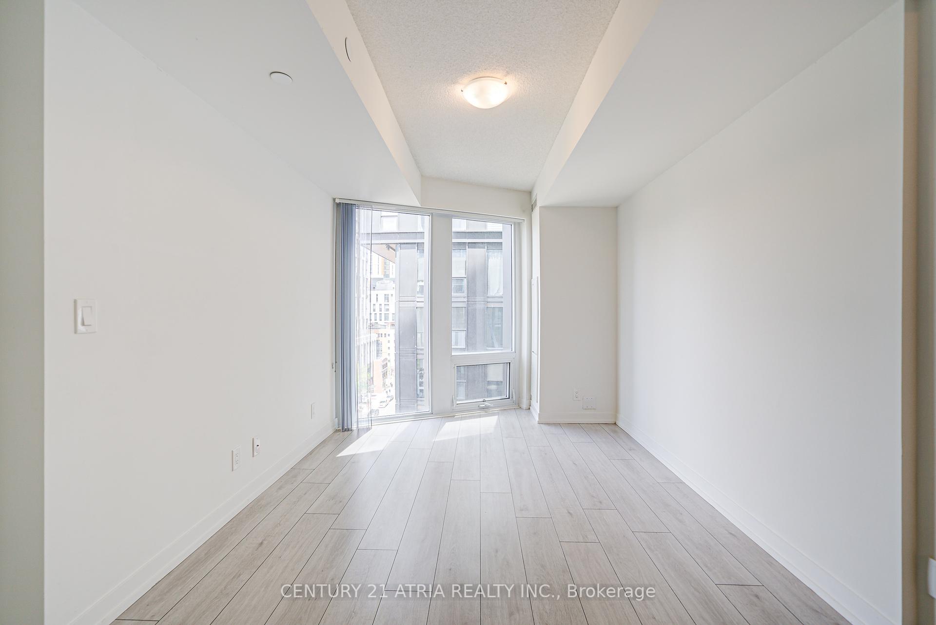 2 Bedrooms Condo at 60 Shuter, Toronto For sale