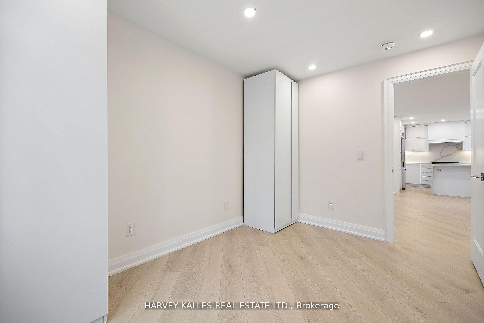 1006 Eglinton Avenue W Unit 2