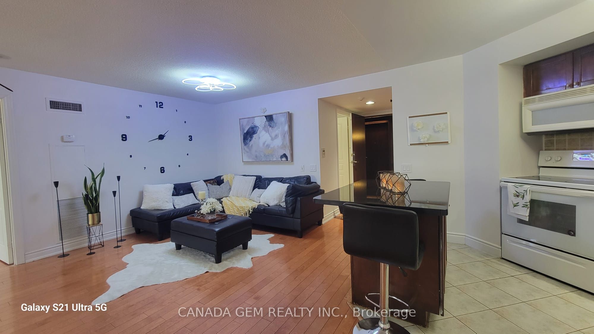 #1410 - 5 Northtown Way, Toronto, ON M2N 7A1