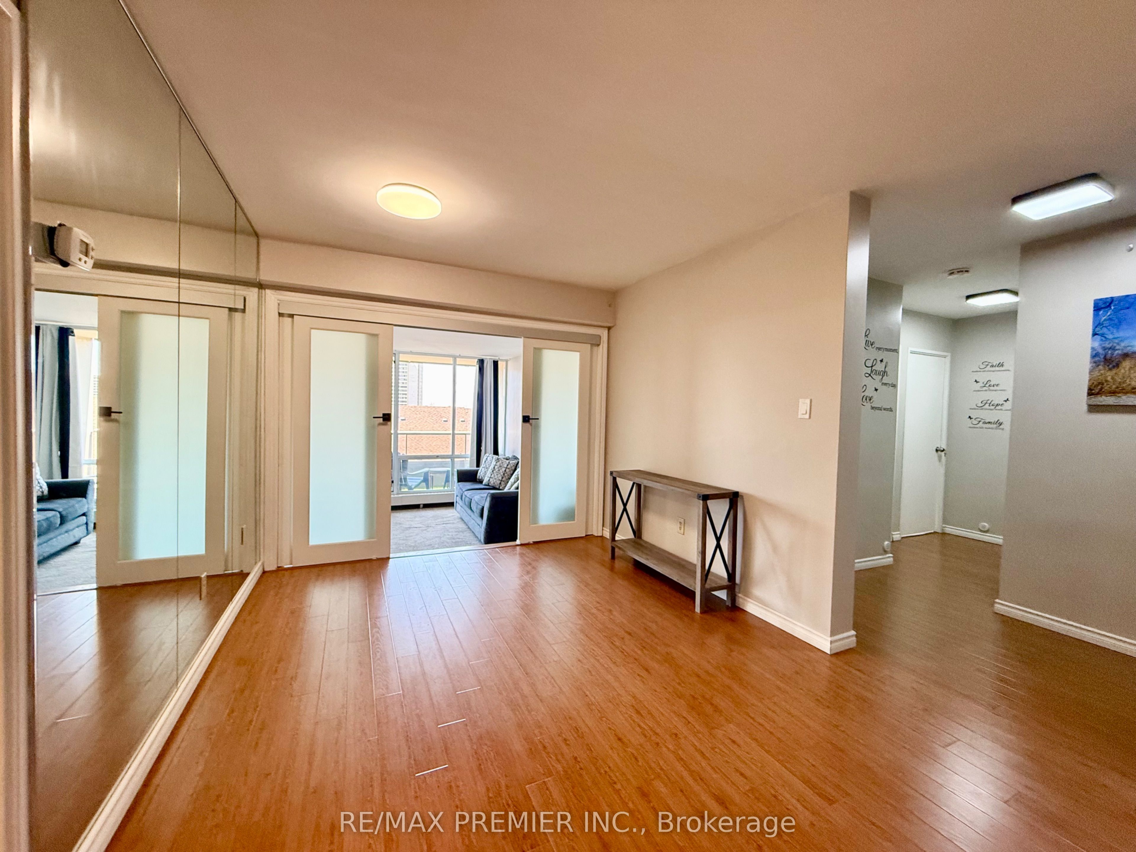 31 Four Winds Drive, #502