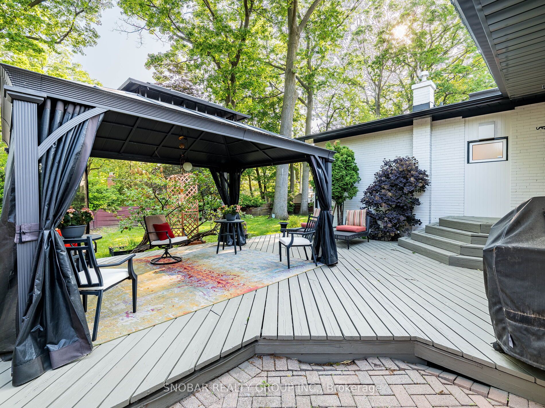 3208 Flynn Crescent