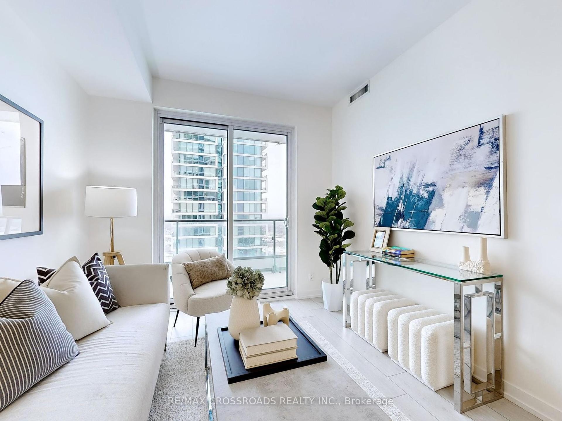 1 Bedroom Condo at 950 Portage, Vaughan For sale
