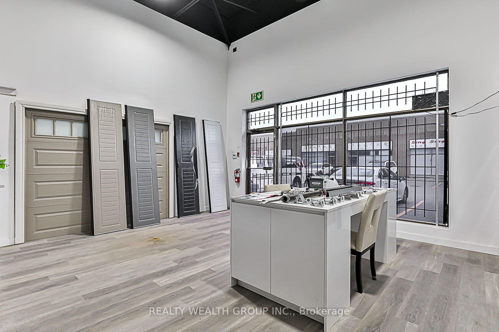 2370 Midland Avenue, #B26