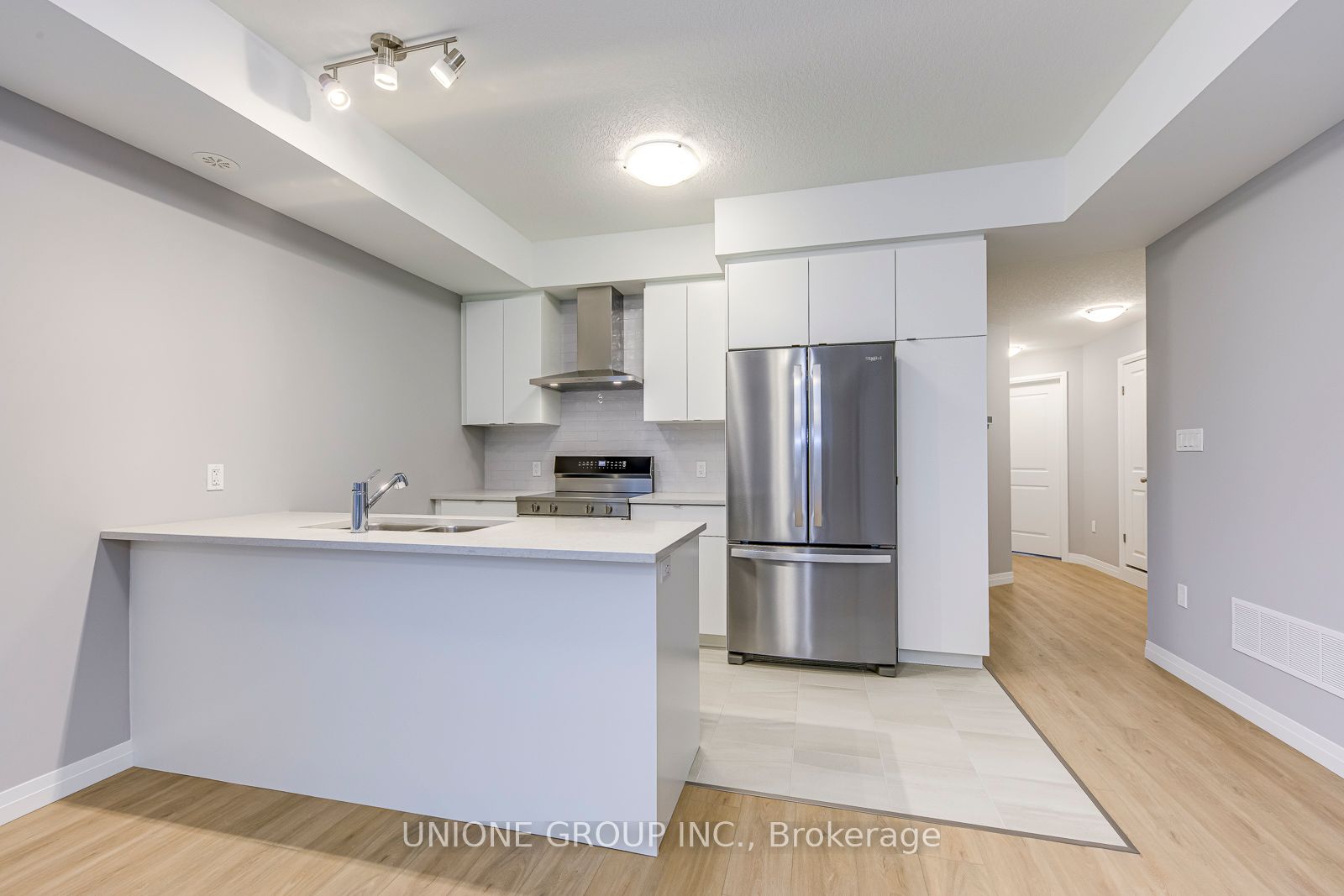 85 Thatcher Drive, #N/A