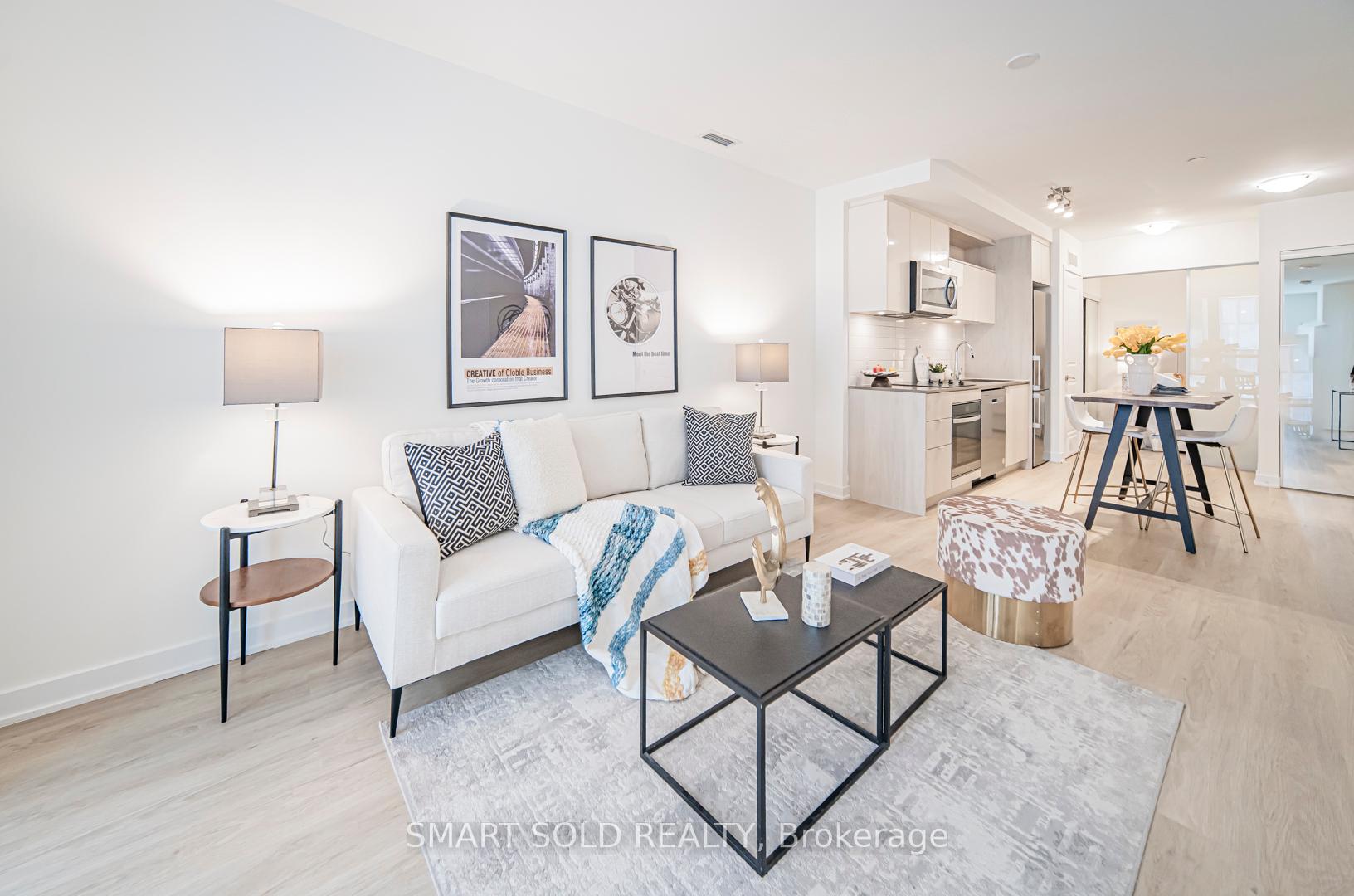 2 Bedrooms Condo at 100 Dalhousie, Toronto For sale