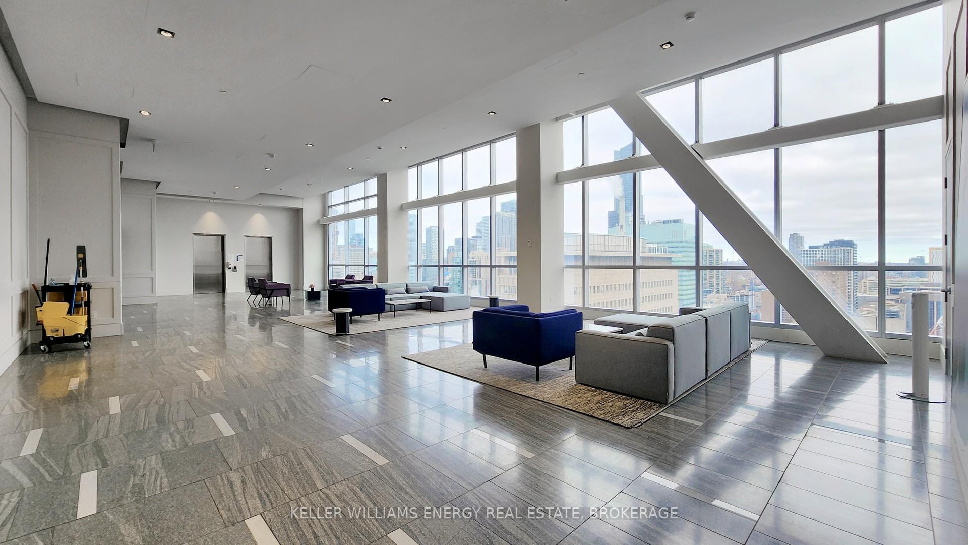 3 Bedrooms Condo at 488 University, Toronto For sale