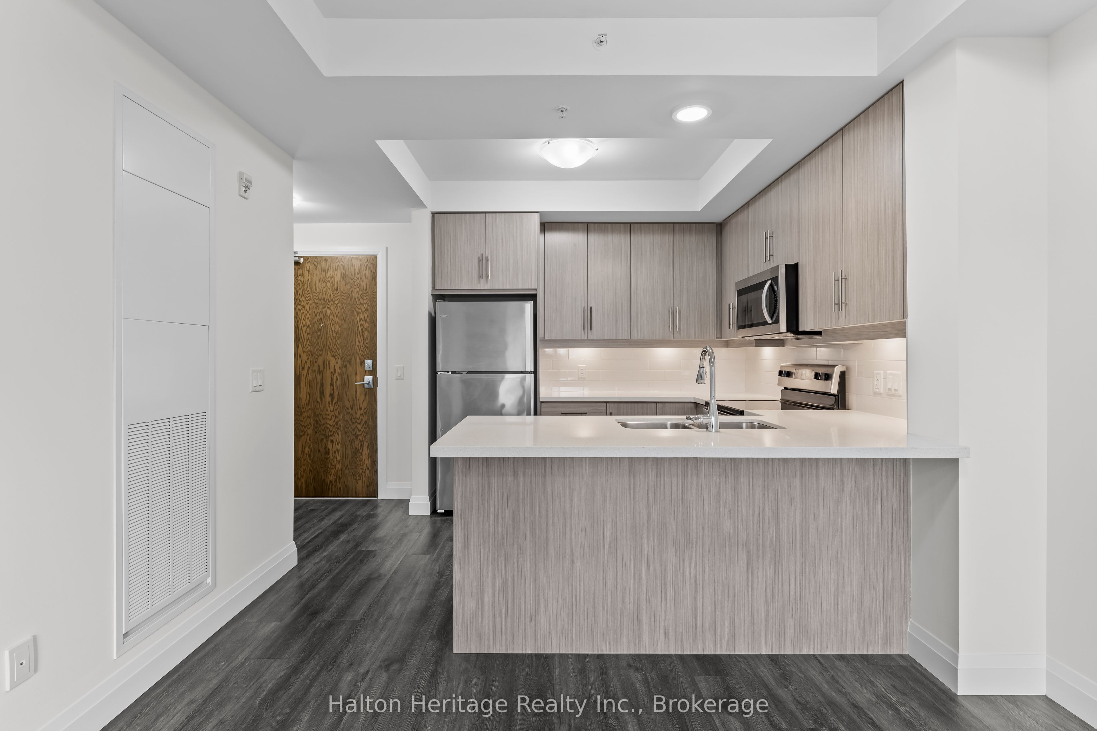 30 Hamilton Street S, #503