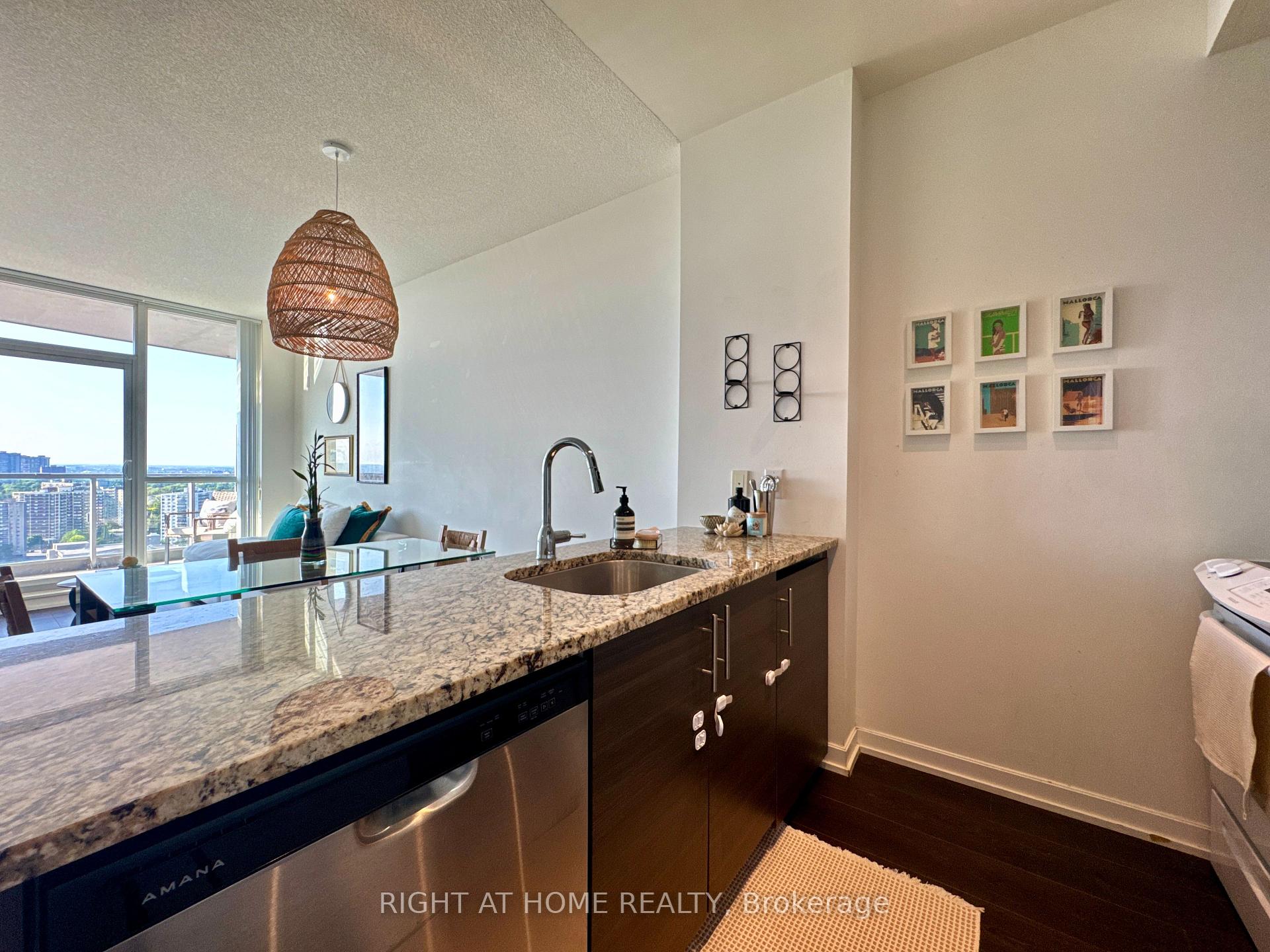 1 Bedroom Condo at 70 Forest Manor, Toronto For sale