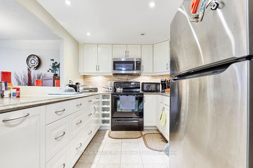 20 Dean Park