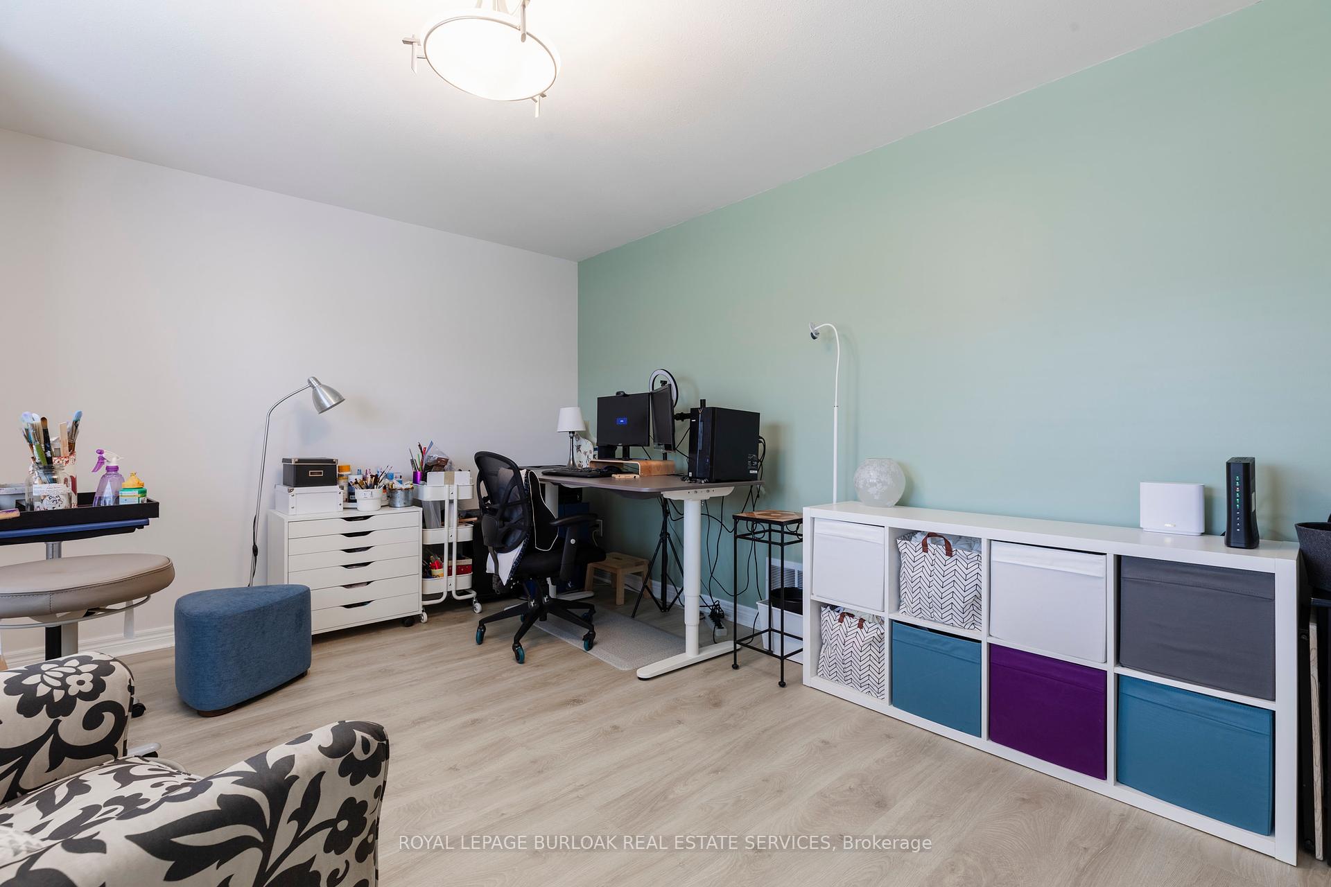3 Bedrooms Condo at 441 Stonehenge, Hamilton For sale