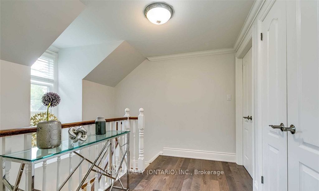 282 Gatestone Avenue