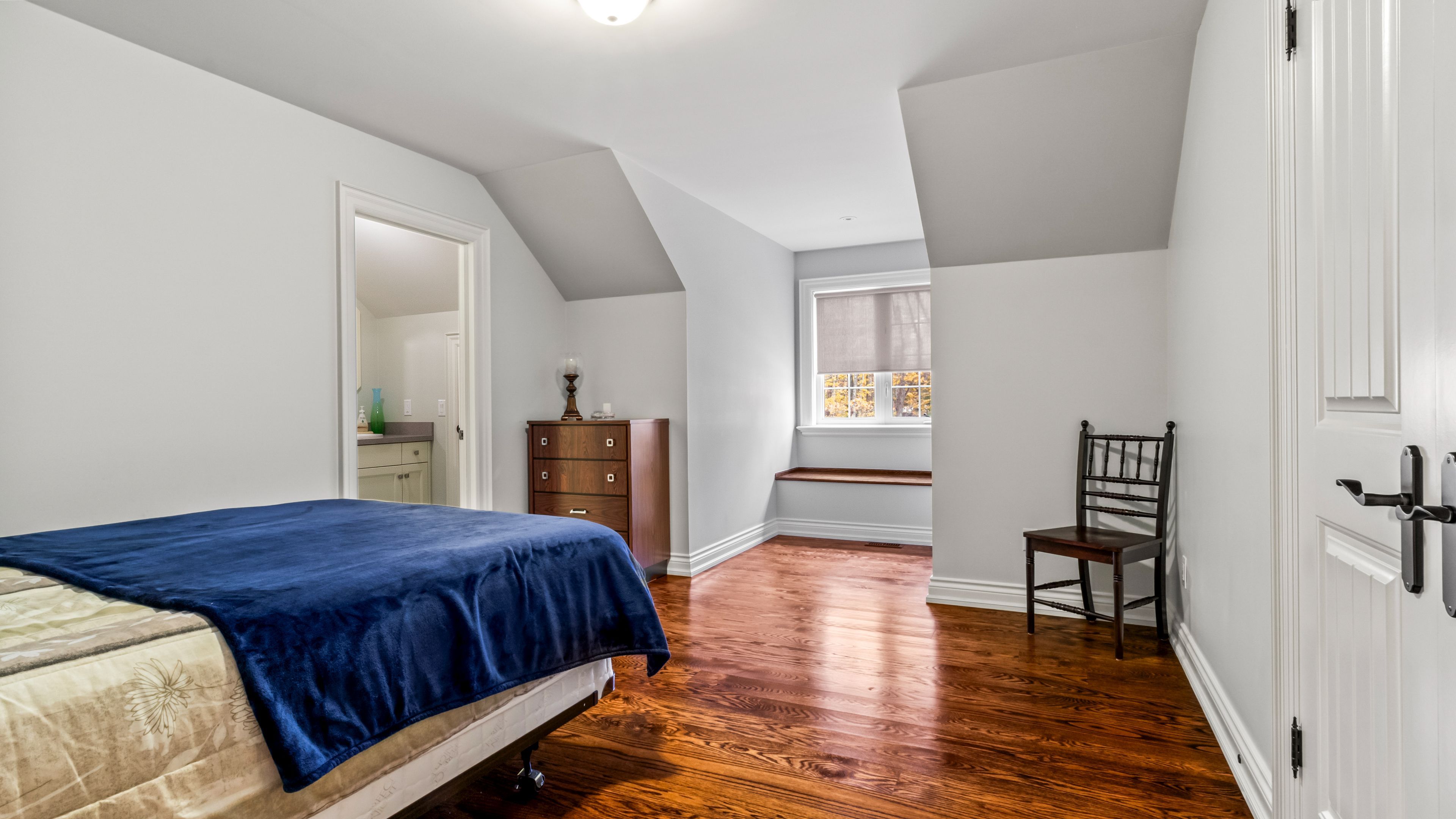 431 Manley Crescent